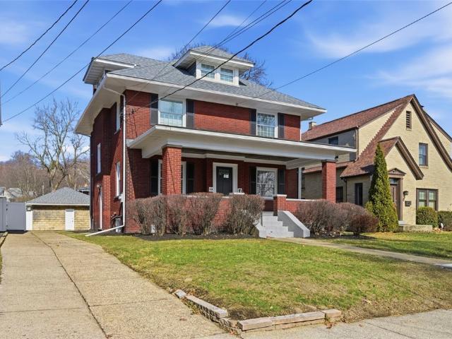 338 4th St