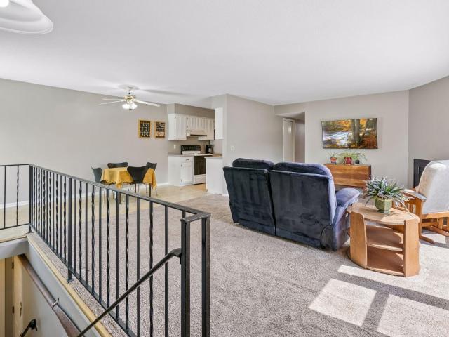 338 Lakeview Avenue