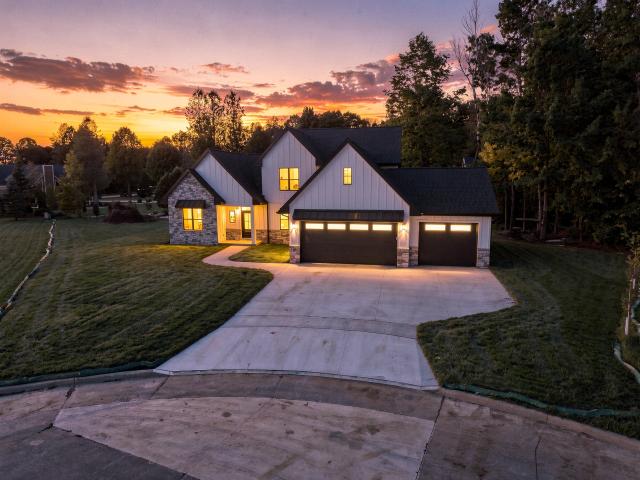 338 Mosie Ct