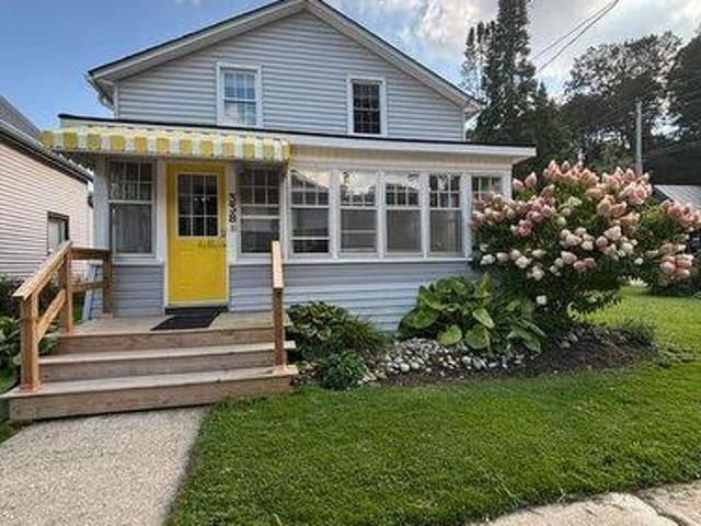 338 Smith Street, Central Elgin Port Stanley, ON, N5L 1C6 house for sale | Listing ID X13779 | Royal LePage