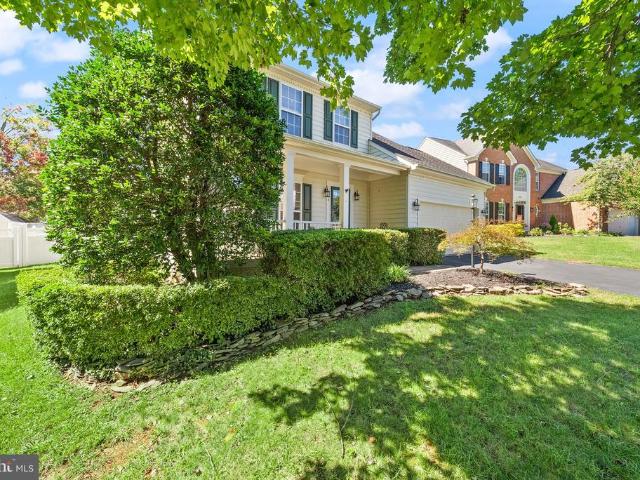 338 Singleton Circle