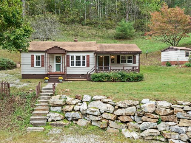 338 Sweet Creek Rd, Bakersville, NC 28705 | MLS #4369