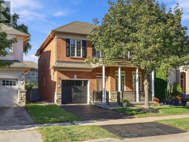 3396 Hayhurst Crescent, Oakville, ON, L6L 6W9 house for sale | Listing ID W13832 | Royal LePage