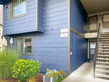 3390 Narrows Lane NE # 101