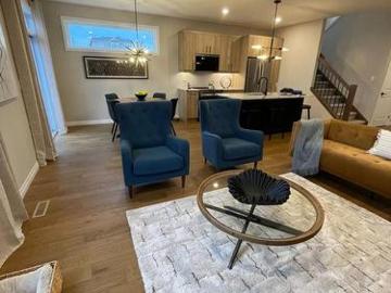 Oxford, Ontario - Deck, Cellar