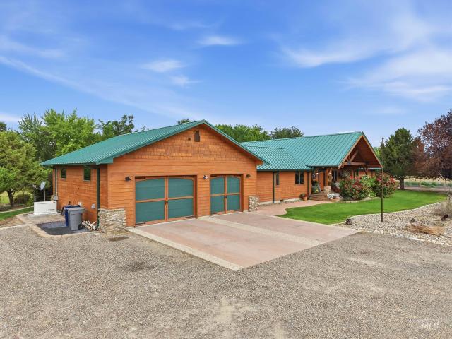 339 Airport Rd