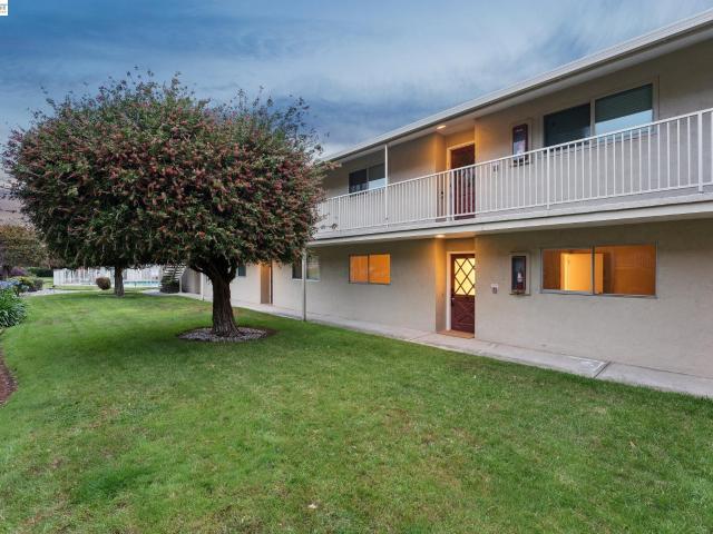 339 Broadway 116