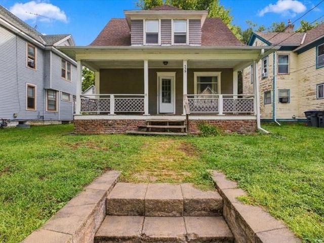 339 Lincoln Ave, Council Bluffs, IA 51503