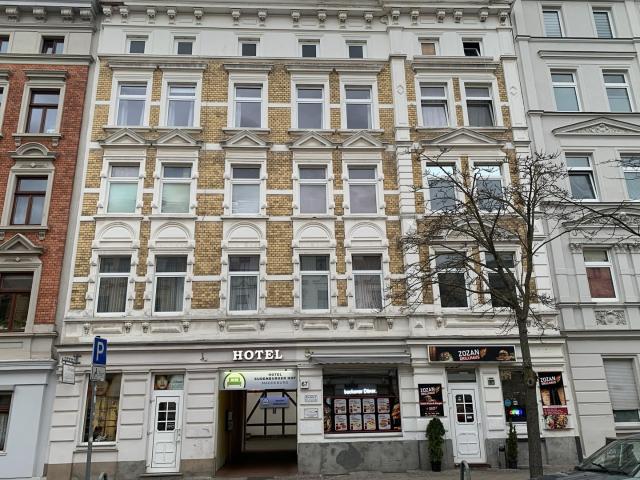 37,5 qm Altbau Charme in schöner, ruhiger, aber noch zentraler Lage