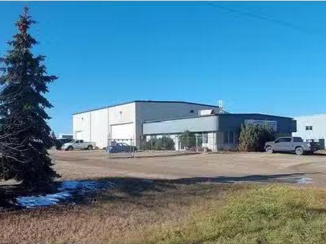 37 27123 Highway 597, Rural Lacombe County, AB, T0M 0J0 comm.
