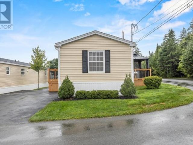 37 Third Street, Lucasville, NS, B4B 1R1 house for sale | Listing ID 202622 | Royal LePage
