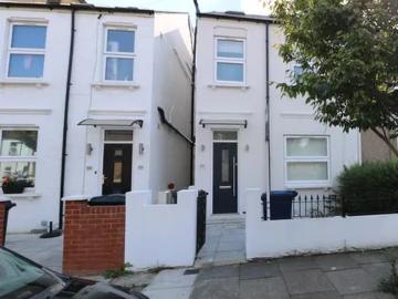 37 Wells House Road, London, NW10 6ED, United Kingdom | 5 bed duplex for rent #137643469 | Rentberry