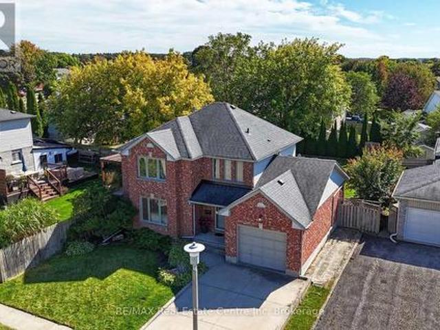 37 Woodcroft Place, Cambridge, ON, N1P 1B1 house for sale | Listing ID X13839 | Royal LePage