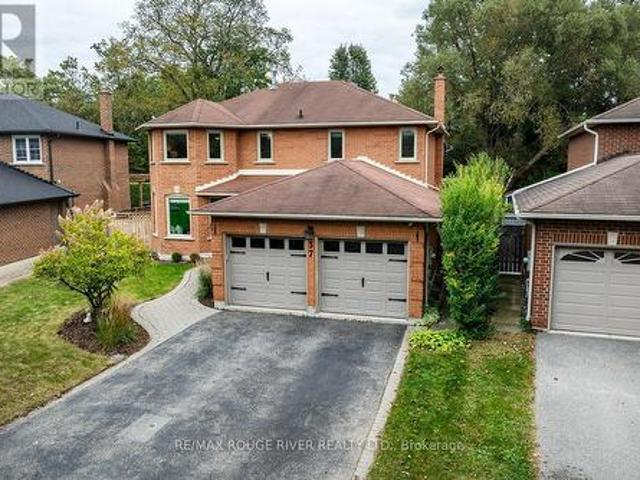 37 Wyndfield Crescent, Whitby, ON, L1N 8L3 house for sale | Listing ID E13848 | Royal LePage