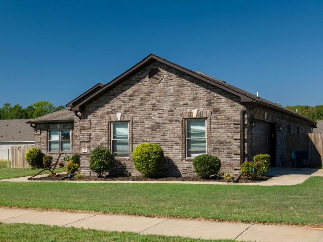 37 Aberdeen Dr