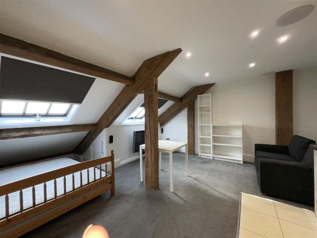 37 Albion House, Hick Street, Bradford BD1, Studio to rent, £550 pcm | PrimeLocation
