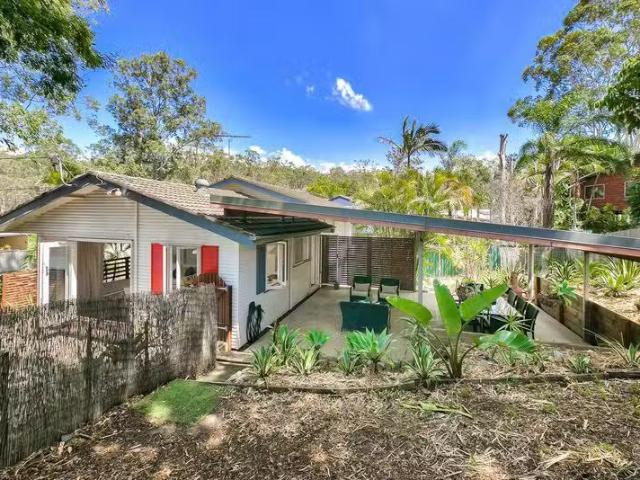 37 Algona Street, HOLLAND PARK WEST, QLD 4121 House for Rent