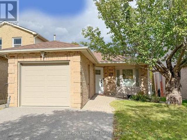 37 Angus Drive, Ajax Central, ON, L1S 5C4 house for sale | Listing ID E13881 | Royal LePage