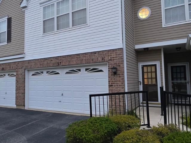 37 Arboretum Drive # 1