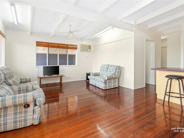 3/7 Athelstane Street, The Range