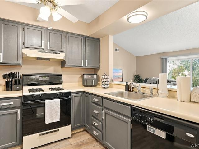 37 B Foxberry Drive