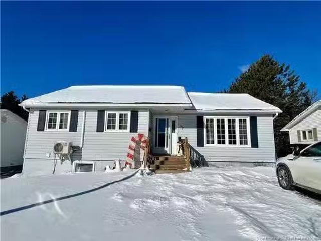 37 Bahama St, Dieppe, NB, E1A 4Z1 house for sale Listing ID.