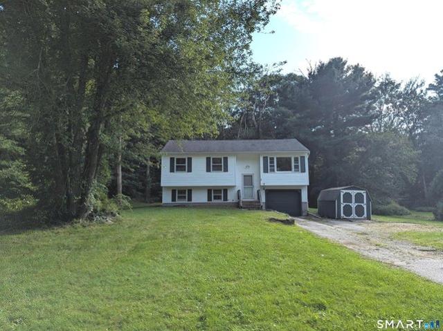 37 Bay Mountain Dr, Griswold, CT 06351