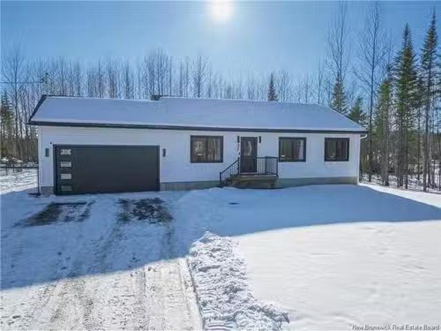 37 Berry Dr, Rusagonis, NB, E3B 0V9 house for sale Listing.