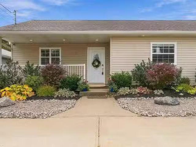 37 Bigelow Street, Wolfville, NS, B4P 0A1 house for sale Li.