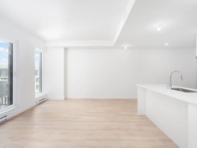 37, Boul. Brunswick, 322, Dollard Des Ormeaux