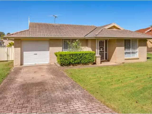 37 Broughton Street, Rutherford House for rent Listed by Kare.