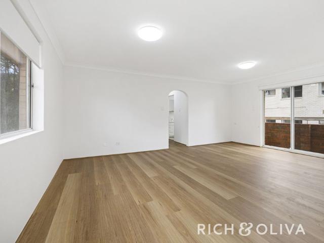3/7 Brunswick Parade, Ashfield