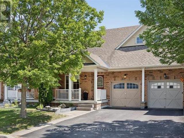 37 Burwell Street, Whitby, ON, L1R 0B7 house for sale | Listing ID E13588 | Royal LePage