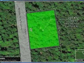 37 Ch. De La Fresque, Val Des Monts, QC, J8N 0C5 vacant land.