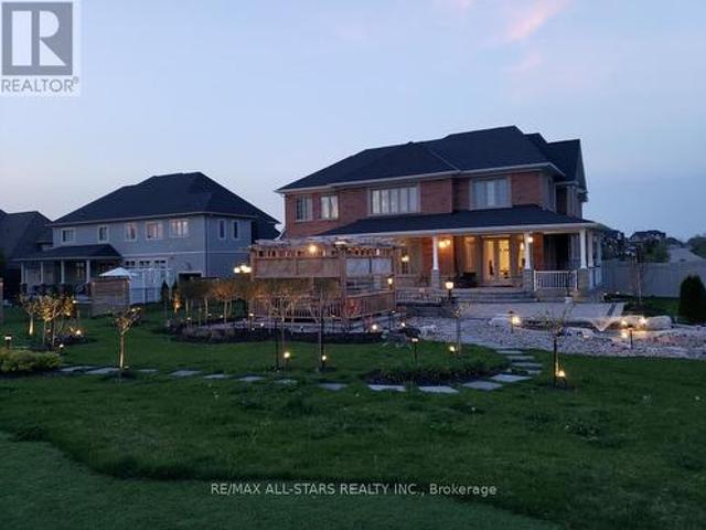37 Country Club Crescent, Uxbridge, ON, L9P 0B8 house for sale | Listing ID N13070 | Royal LePage