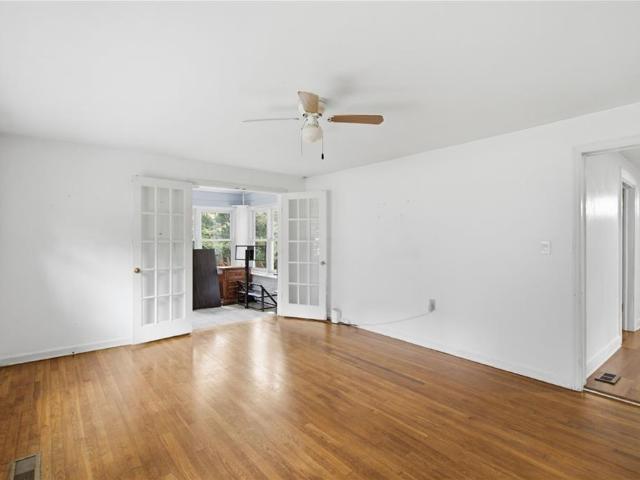 37 Claire Drive SE