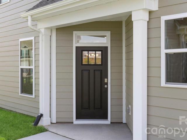 37 Creekview Road