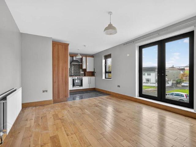 37 Drumadoon Square, Dundonald, Belfast, BT16 2QN