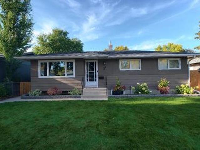 37 Dunning Crescent, Saskatoon, SK, S7J 2S6 house for sale | Listing ID SK049663 | Royal LePage