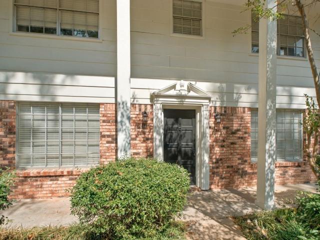 37 Forrest Court