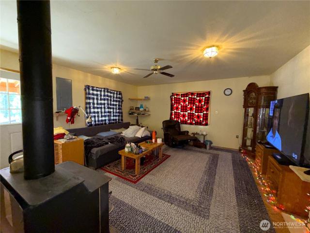 37 Gardner Creek Road