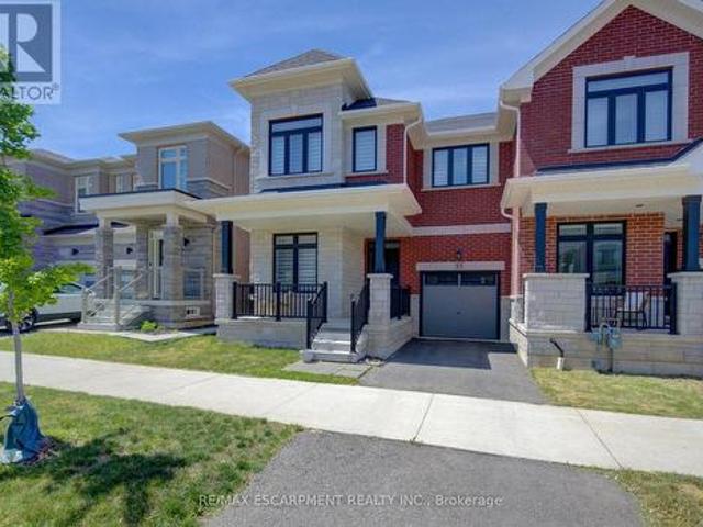 37 Great Falls Boulevard, Hamilton, ON, L8B 1X8 house for sale | Listing ID X13411 | Royal LePage