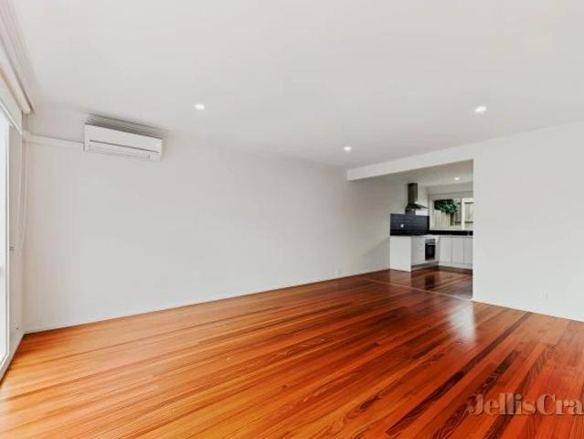 3/7 Kenilworth Parade, Ivanhoe, Melbourne