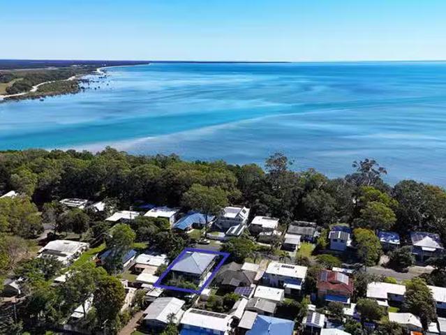 37 Kingfisher Parade, Toogoom, QLD 4655