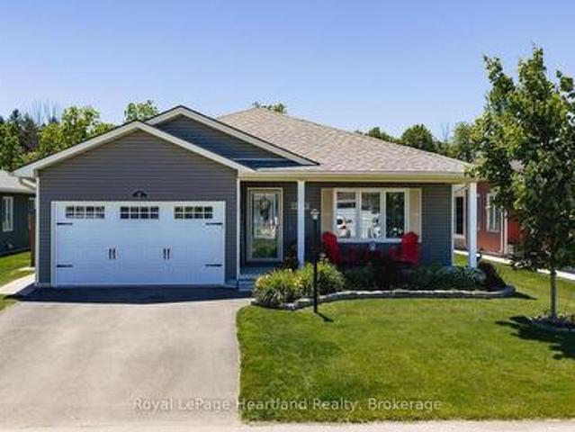 37 Lake Breeze Drive, Ashfield Colborne Wawanosh Colborne, ON, N7A 0B7 house for sale | Listing ID X13832 | Royal LePage