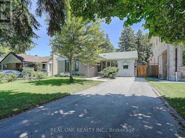 37 Lauralynn Crescent, Toronto, ON, M1S 2H3 house for sale | Listing ID E13490 | Royal LePage