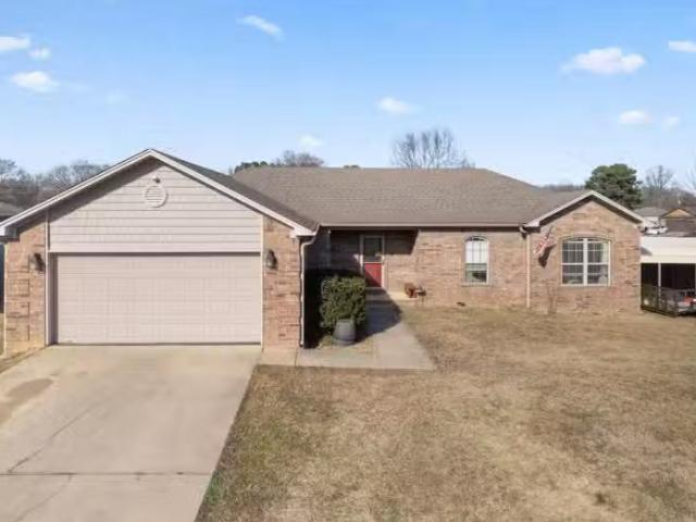 37 LILLY ANN CIR, WARD, AR 72176