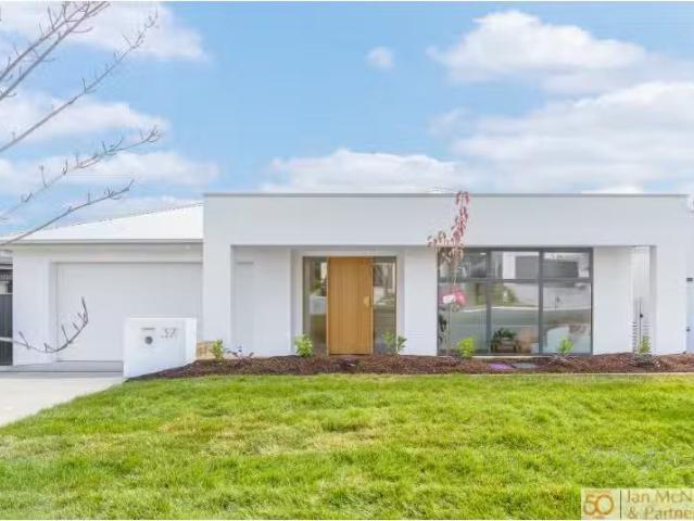 37 Mc Cauley Avenue, Googong House for rent Listed by Propert.
