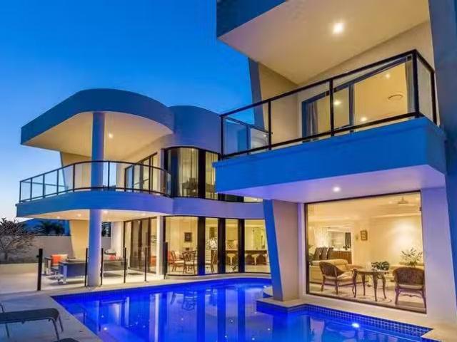 37 Marina Parade, JACOBS WELL, QLD 4208 House for Rent