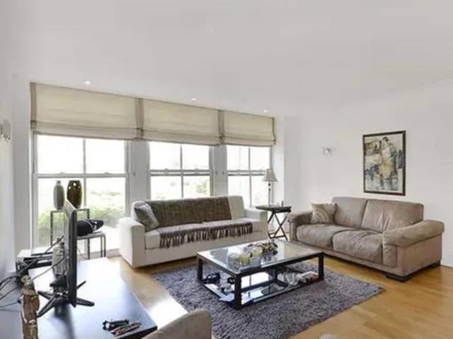 37 Marlborough Hill, London, NW8 0NG, United Kingdom | 3 bed apartment for rent #139544996 | Rentberry